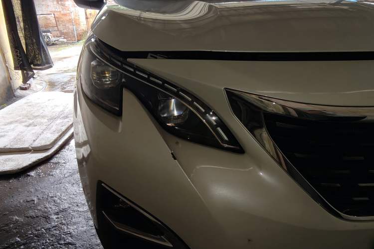 Used Peugeot 4008 2019 380THP Excellence Edition Right Front Headlight