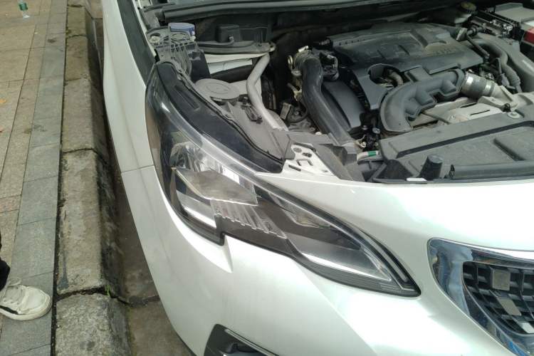 Used Peugeot 4008 2019 350THP First Edition Right Front Headlight