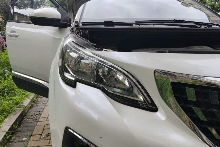 Used Peugeot 4008 2019 Revised Version 360THP – First Edition Right Front Headlight
