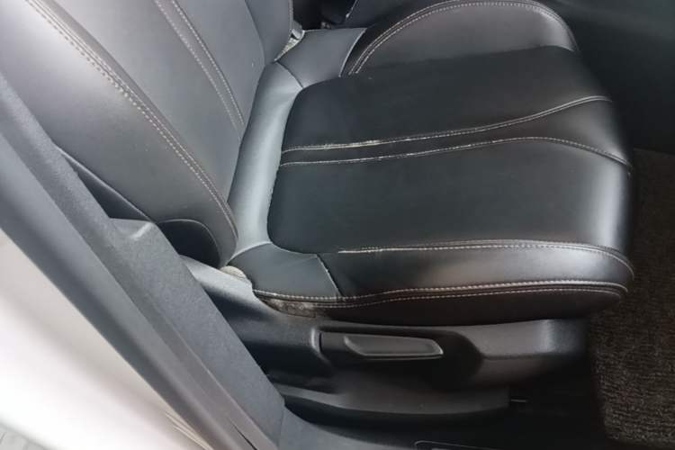 Used Peugeot 4008 2019 350THP First Edition Right Front Seat