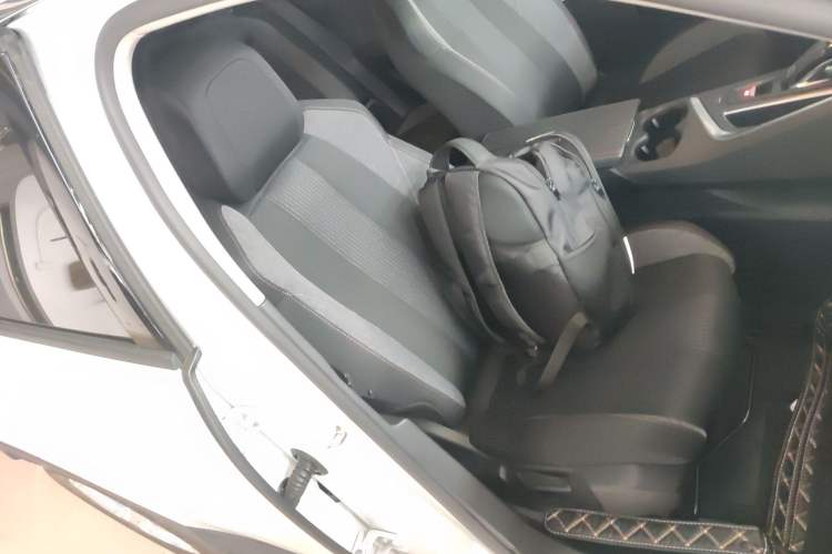 Used Peugeot 4008 2019 Revised Version 360THP Leading Edition Right Front Seat