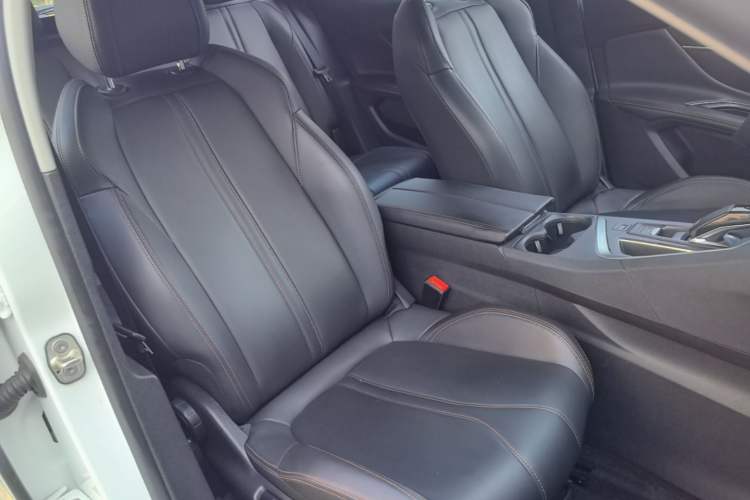 Used Peugeot 4008 2019 350THP First Edition Right Front Seat