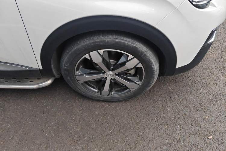 Used Peugeot 4008 2019 400THP First Edition Right Front Wheel Hub