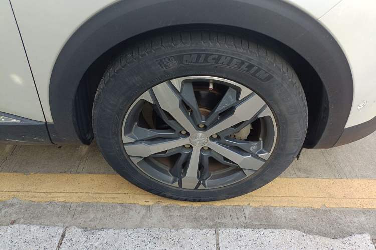 Used Peugeot 4008 2019 360THP First Edition Right Front Wheel Hub