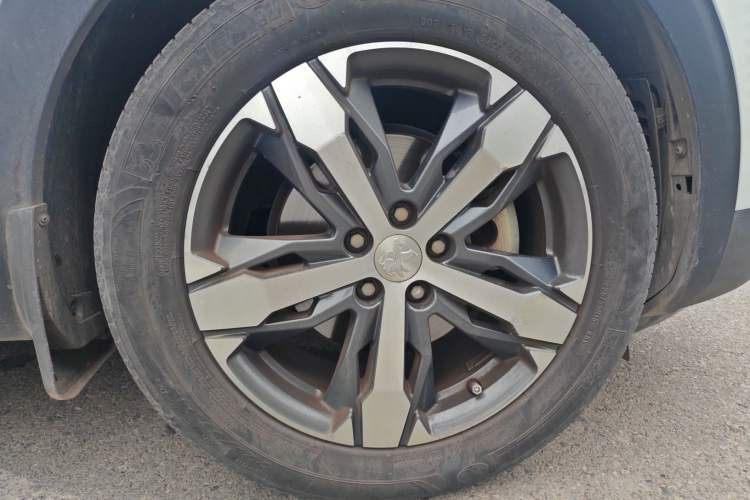 Used Peugeot 4008 2019 350THP First Edition Right Front Wheel Hub
