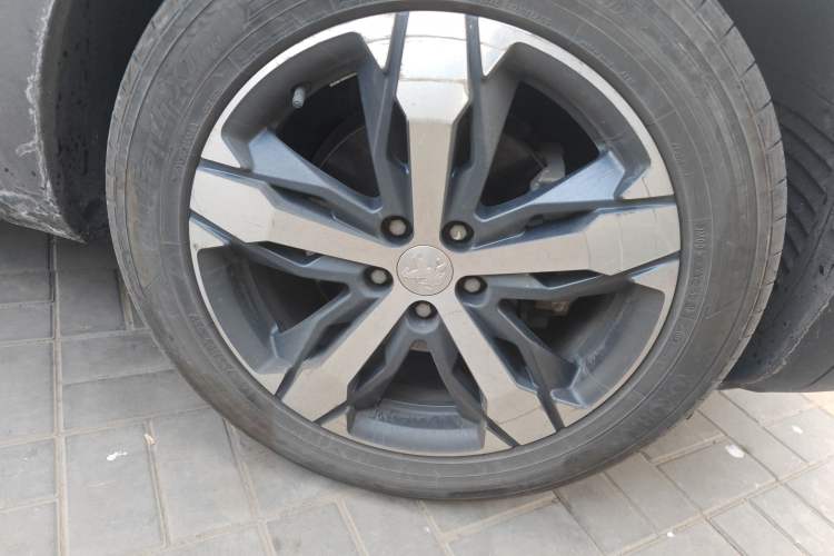 Used Peugeot 4008 2019 350THP First Edition Right Front Wheel Hub