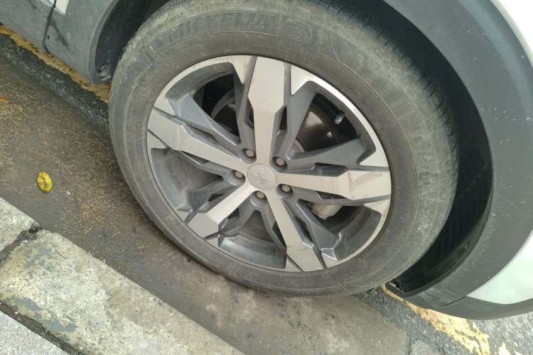 Used Peugeot 4008 2019 350THP First Edition Right Front Wheel Hub