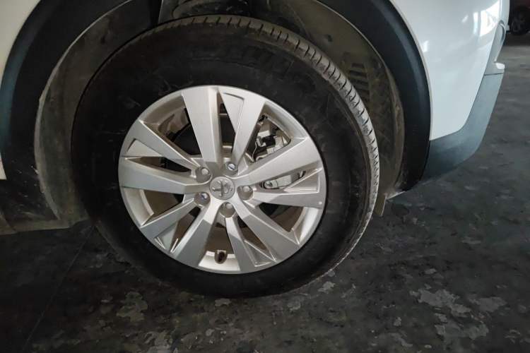 Used Peugeot 4008 2019 Revised Version 360THP Leading Edition Right Front Wheel Hub