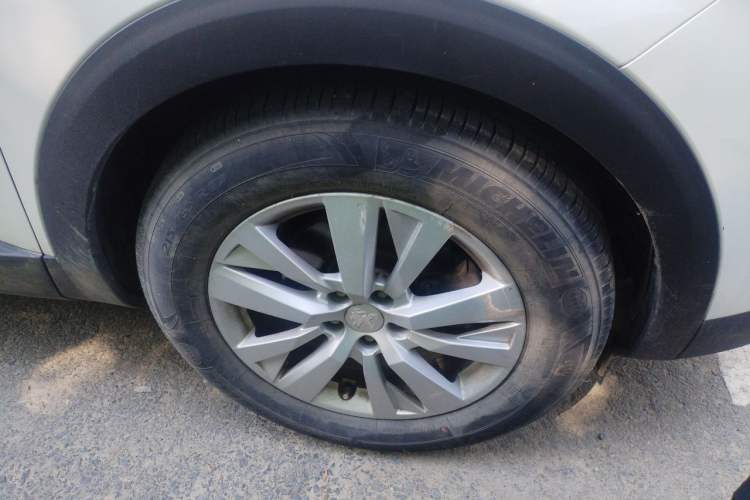 Used Peugeot 4008 2019 Revised Version 360THP Leading Edition Right Front Wheel Hub