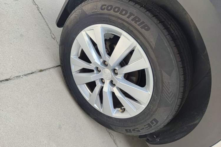 Used Peugeot 4008 2019 350THP Leading Edition Right Rear Wheel Hub