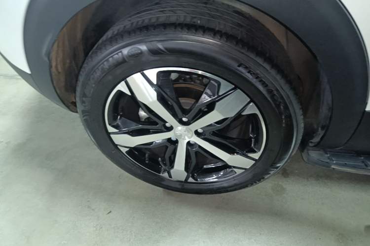 Used Peugeot 4008 2019 360THP BLACKPACK Obsidian Edition Right Rear Wheel Hub