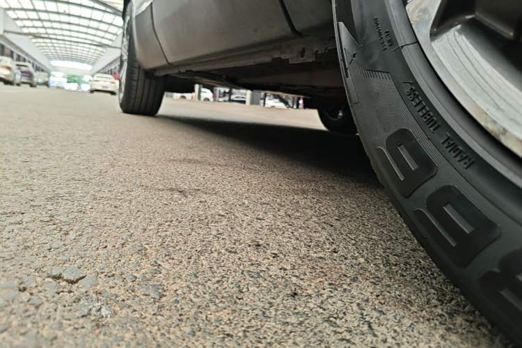 Used Peugeot 4008 2019 350THP First Edition Right Side Sill