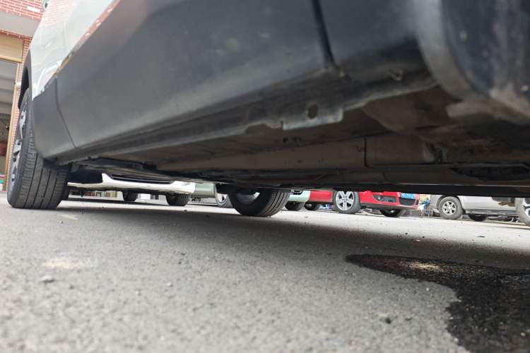 Used Peugeot 4008 2019 350THP First Edition Right Side Sill