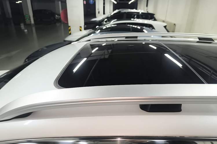 Used Peugeot 4008 2019 Revised Version 360THP – First Edition Roof