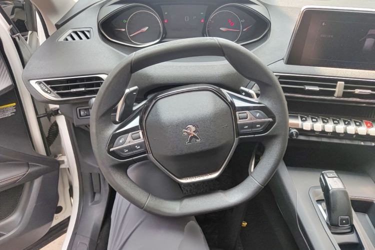Used Peugeot 4008 2019 350THP Leading Edition Steering Wheel