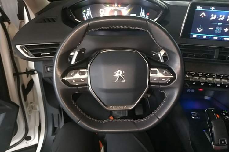 Used Peugeot 4008 2019 360THP Excellence Edition Steering Wheel