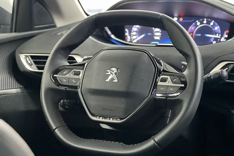 Used Peugeot 4008 2019 Revised Version 360THP – First Edition Steering Wheel