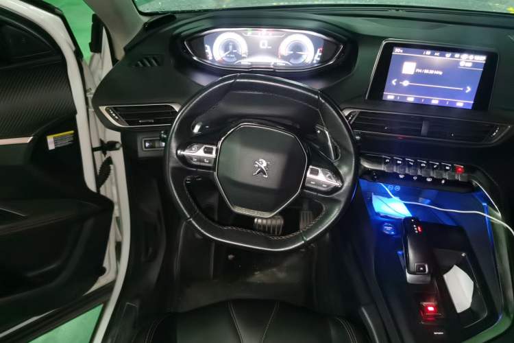 Used Peugeot 4008 2019 360THP First Edition Steering Wheel