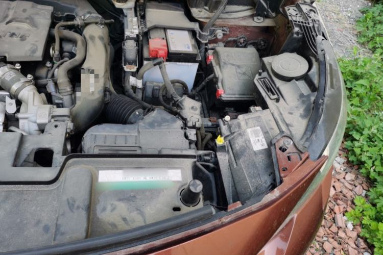 Used Peugeot 4008 2019 350THP First Edition Engine Bay Left