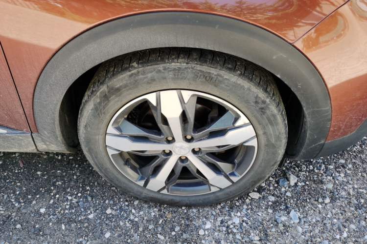 Used Peugeot 4008 2019 350THP First Edition Right Front Wheel Hub