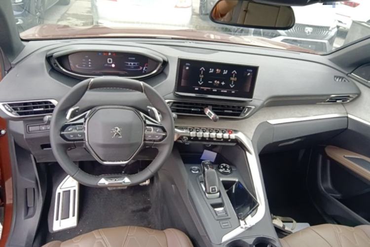 Used Peugeot 4008 2021 400THP Ultimate GT Edition Center Console