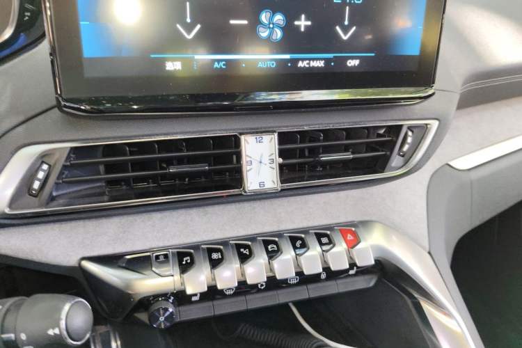 Used Peugeot 4008 2021 400THP Ultimate GT Edition Audio And AC Panel