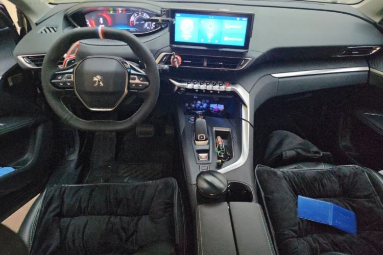 Used Peugeot 4008 2021 360THP Performance Edition Center Console
