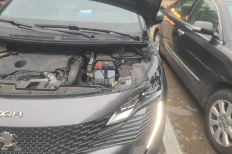 Used Peugeot 4008 2021 360THP Performance Edition Engine Bay Left