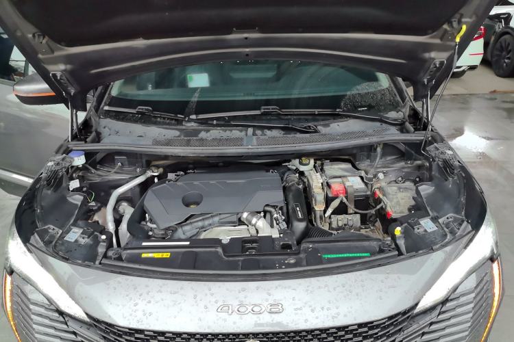 Used Peugeot 4008 2021 360THP Performance Edition Engine Bay