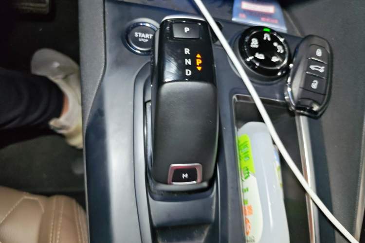 Used Peugeot 4008 2021 400THP Ultimate GT Edition Gear Lever