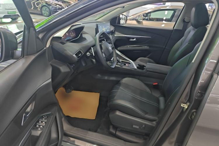 Used Peugeot 4008 2021 360THP Performance Edition Left Front Seat