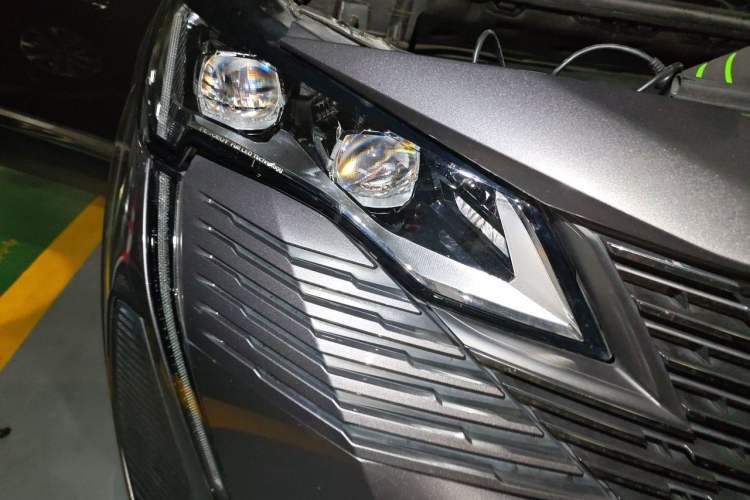Used Peugeot 4008 2021 400THP Ultimate GT Edition Right Front Headlight