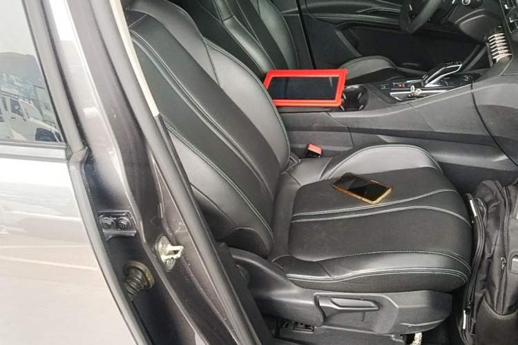 Used Peugeot 4008 2021 360THP Performance Edition Right Front Seat