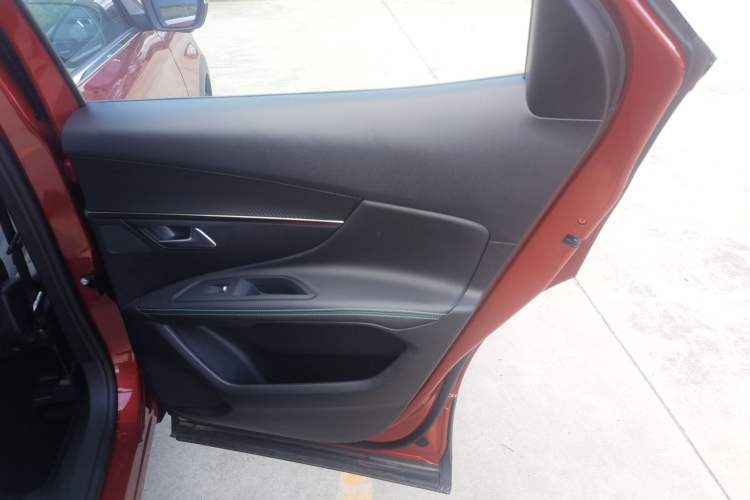 Used Peugeot 4008 2021 360THP Technology Edition Interior 6