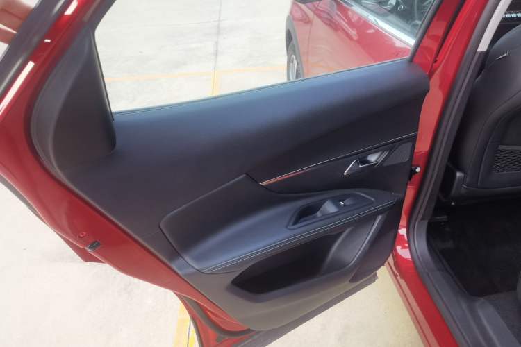 Used Peugeot 4008 2021 360THP Technology Edition Interior 8