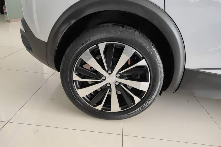 Used Peugeot 4008 2021 400THP Ultimate GT Edition Right Rear Wheel Hub