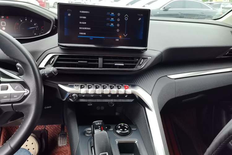 Used Peugeot 4008 2021 360THP Technology Edition Audio And AC Panel