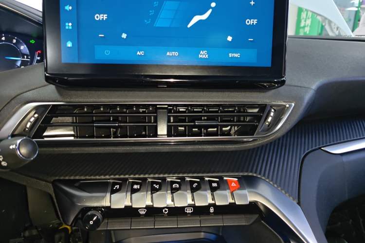 Used Peugeot 4008 2021 360THP Performance Edition Audio And AC Panel