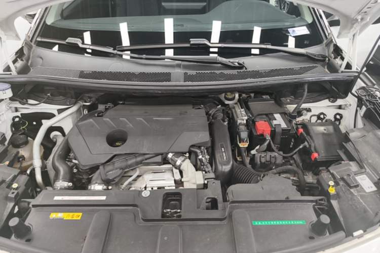 Used Peugeot 4008 2021 360THP Performance Edition Engine Bay