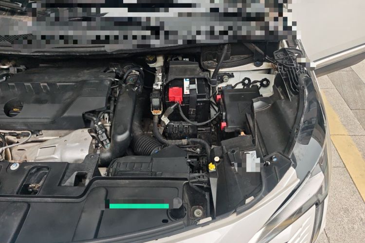 Used Peugeot 4008 2021 400THP Tech Edition Engine Bay Left