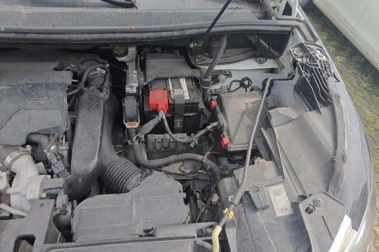 Used Peugeot 4008 2021 360THP Sharp Edition Engine Bay Left