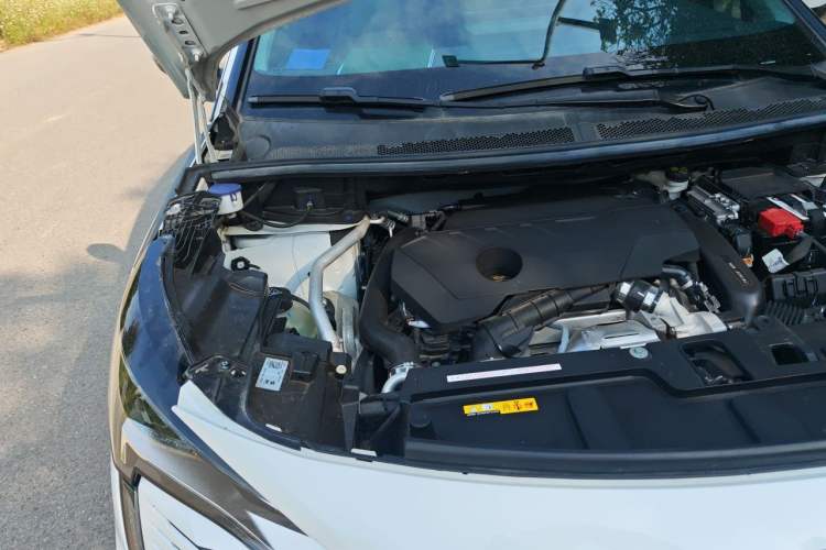 Used Peugeot 4008 2021 360THP Sharp Edition Engine Bay Right