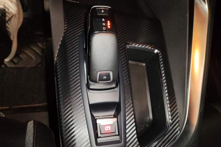 Used Peugeot 4008 2021 360THP Sharp Edition Gear Lever