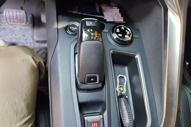 Used Peugeot 4008 2021 360THP Technology Edition Gear Lever