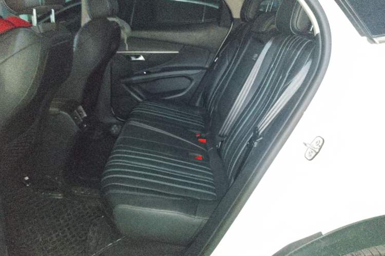 Used Peugeot 4008 2021 400THP Tech Edition Interior 4
