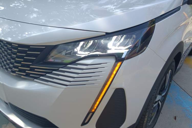 Used Peugeot 4008 2021 360THP Performance Edition Left Front Headlight