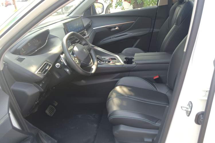 Used Peugeot 4008 2021 360THP Performance Edition Left Front Seat