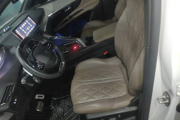 Used Peugeot 4008 2021 400THP Ultimate GT Edition Left Front Seat
