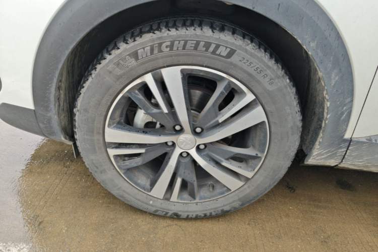 Used Peugeot 4008 2021 360THP Performance Edition Left Front Wheel Hub