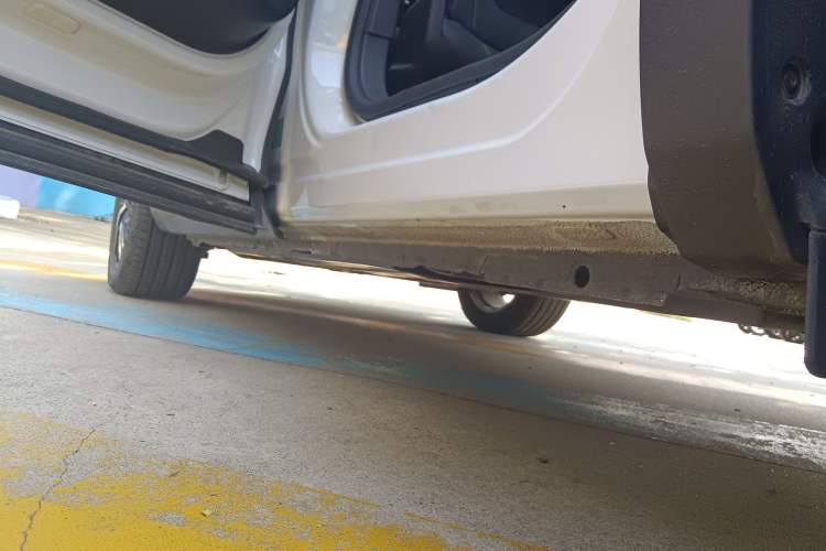 Used Peugeot 4008 2021 360THP Performance Edition Left Side Sill